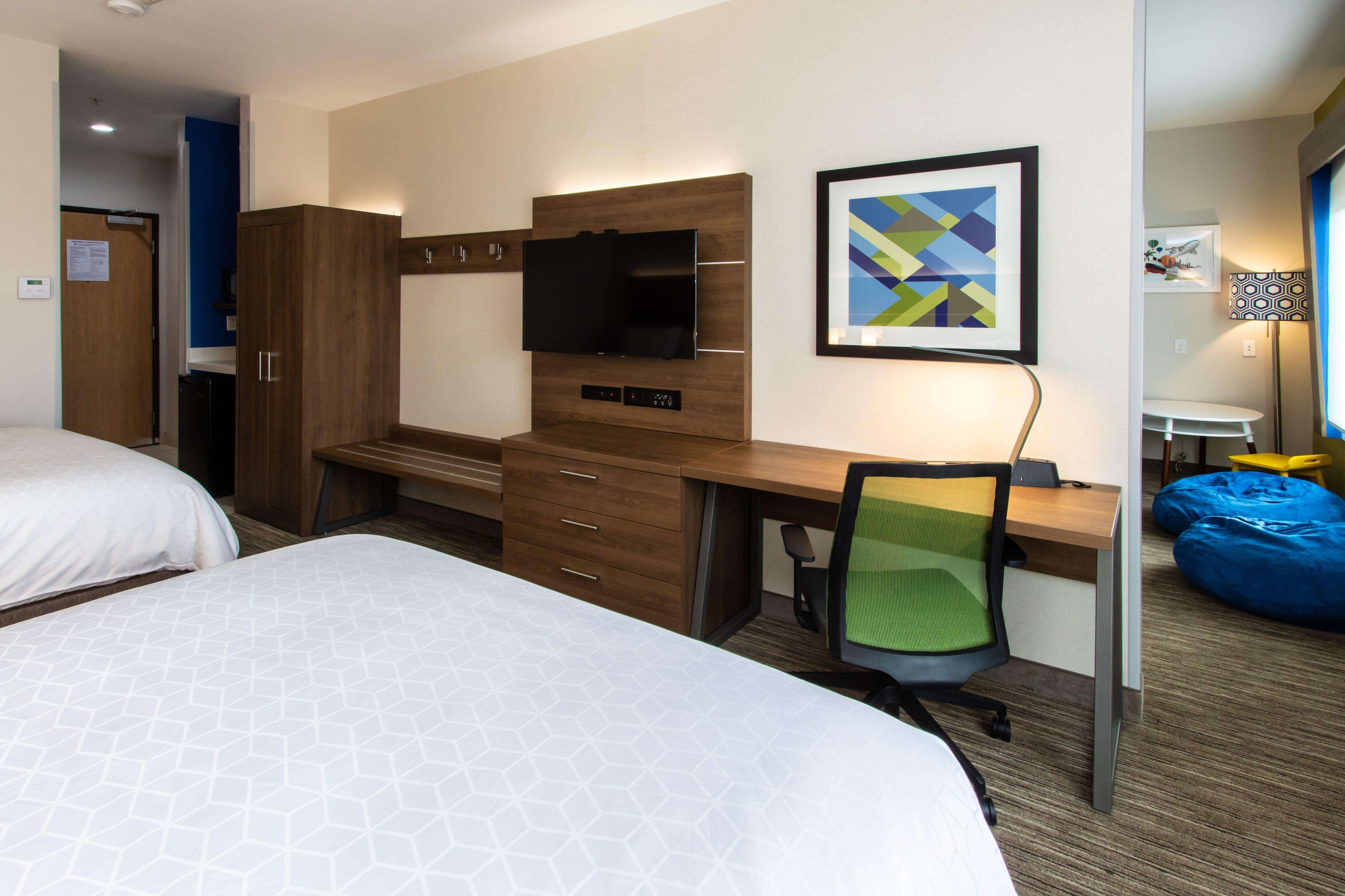 Holiday Inn Express Hotel & Suites Roseville - Galleria Area, An Ihg Hotel Εξωτερικό φωτογραφία