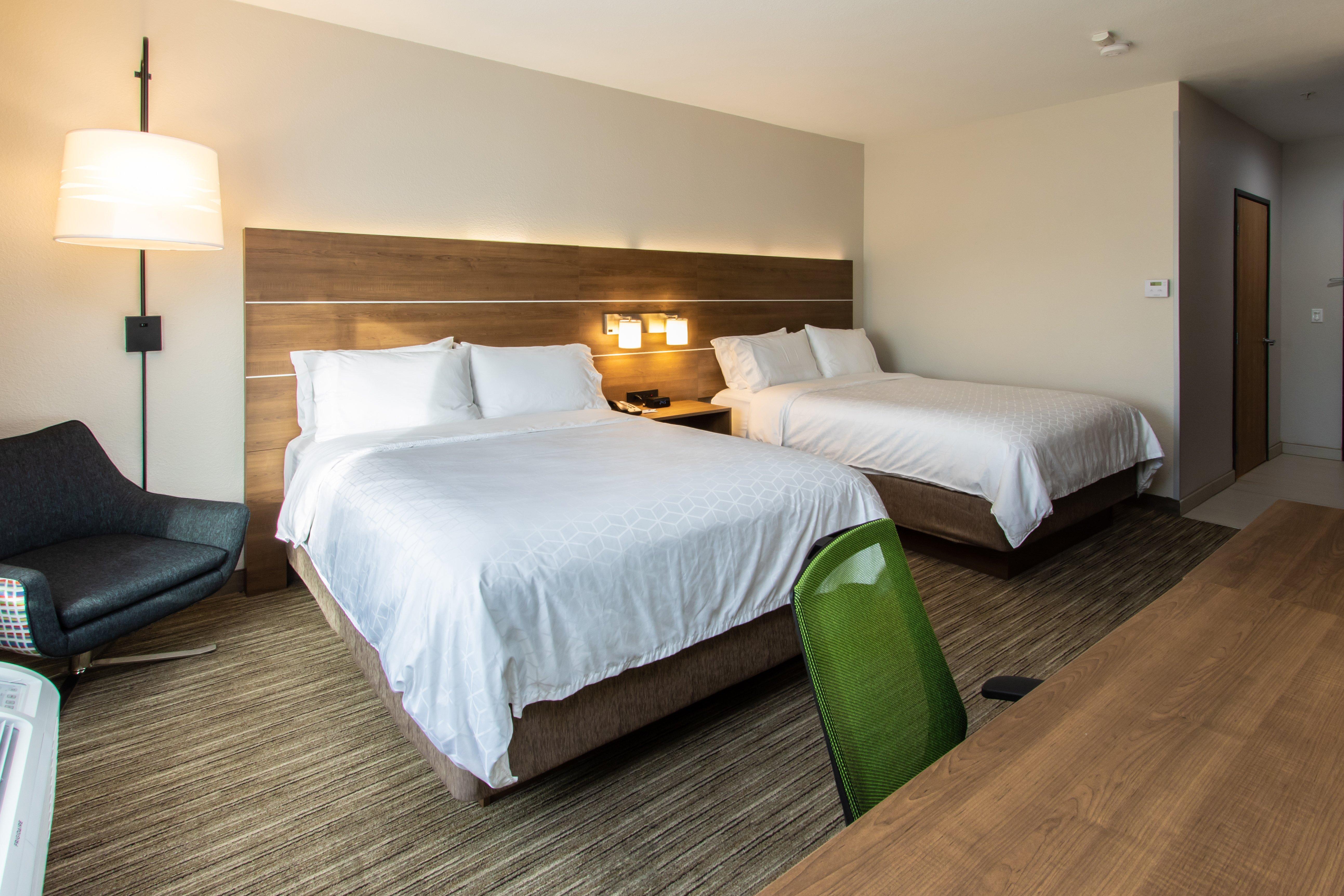 Holiday Inn Express Hotel & Suites Roseville - Galleria Area, An Ihg Hotel Εξωτερικό φωτογραφία