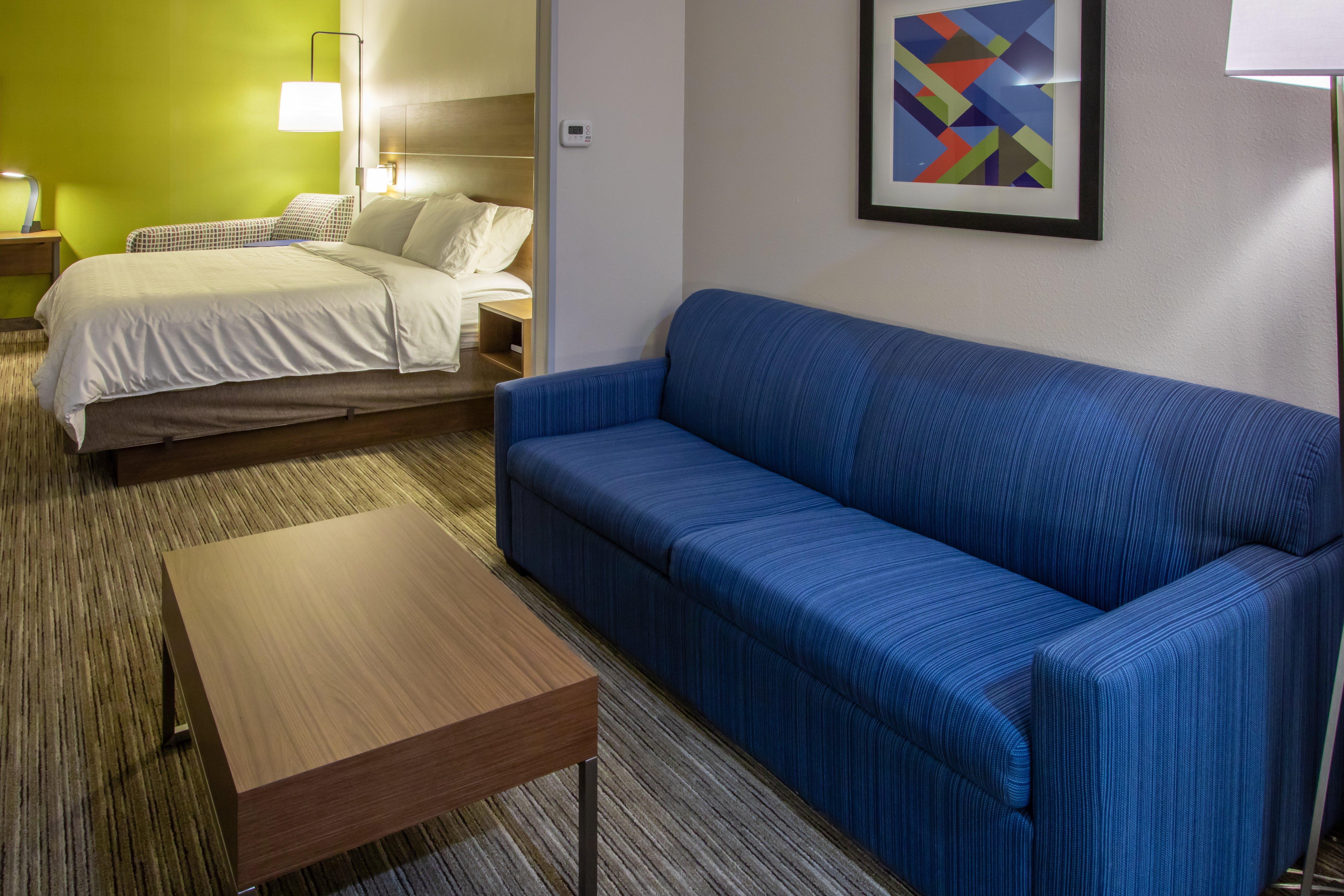 Holiday Inn Express Hotel & Suites Roseville - Galleria Area, An Ihg Hotel Εξωτερικό φωτογραφία