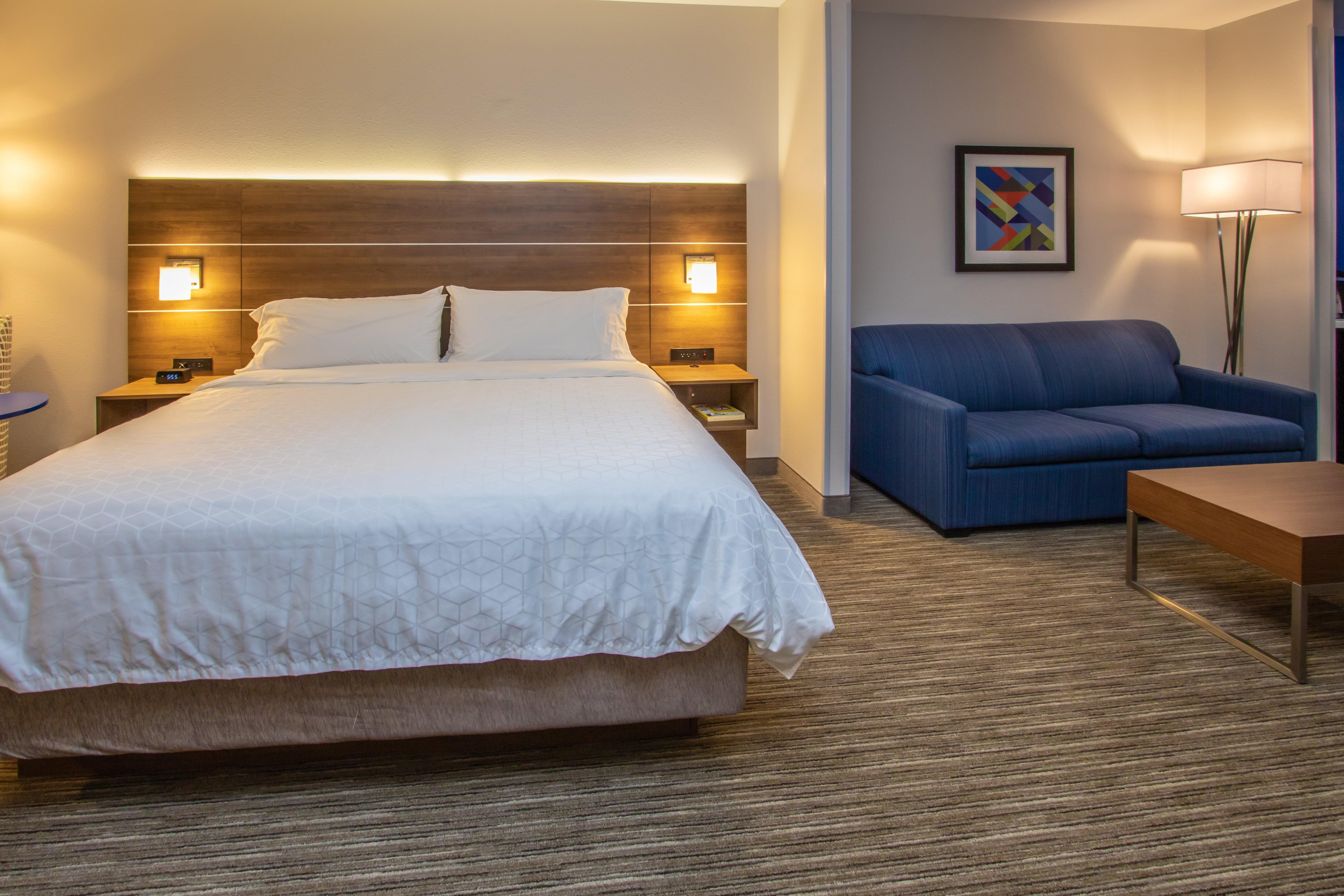 Holiday Inn Express Hotel & Suites Roseville - Galleria Area, An Ihg Hotel Εξωτερικό φωτογραφία